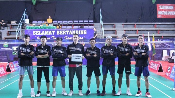 Hazel Mewakili Sumbar di PON XXI Aceh-Sumut Cabang Bulutangkis