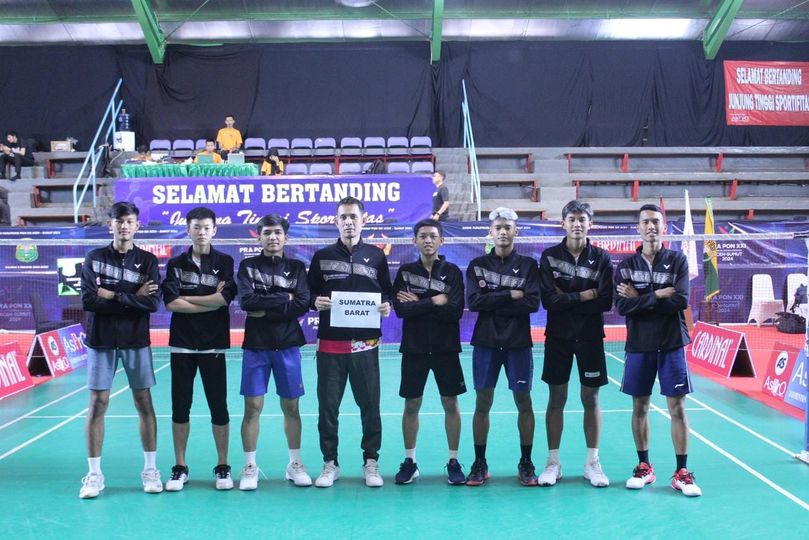Hazel Mewakili Sumbar di PON XXI Aceh-Sumut Cabang Bulutangkis