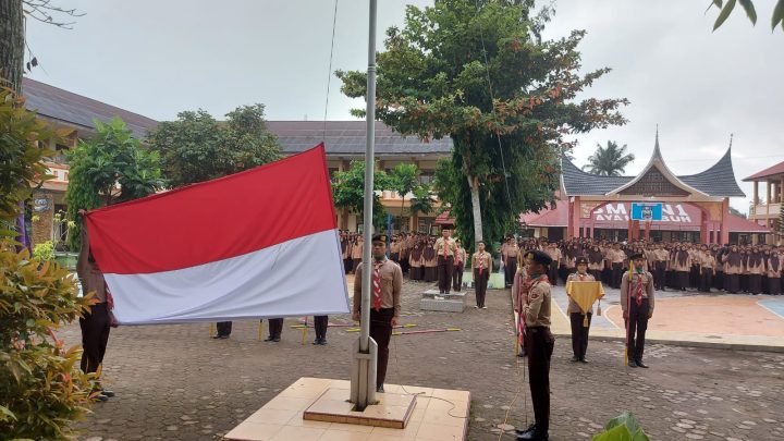 Upacara Bendera Memperingati Hari Pramuka ke-62