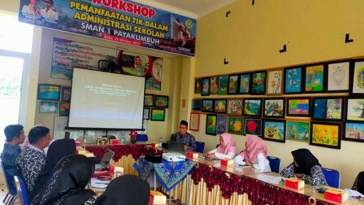Workshop Pemanfaatan TIK dalam Administrasi Sekolah