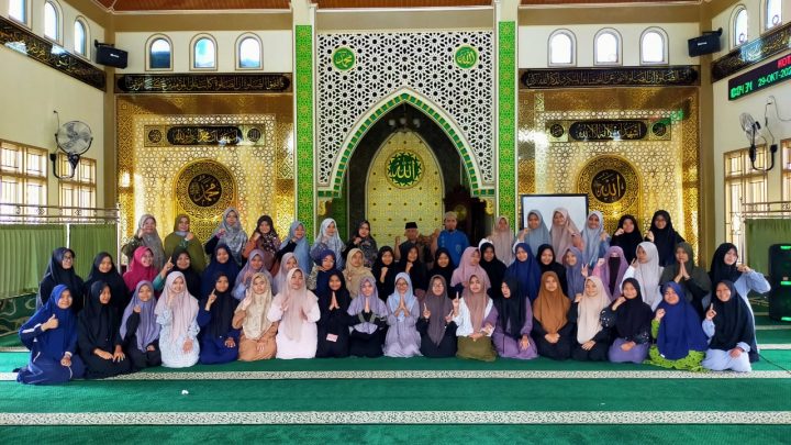 Karantina Tahfidz Berkala (3 Hari) untuk Siswi Kelas X dan XI Tahfidz