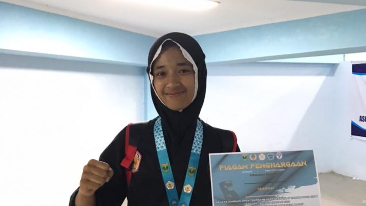 KESYFA ADYA PUTRI JUARA 1 TURNAMEN CAMAR PUTIH OPEN CUP