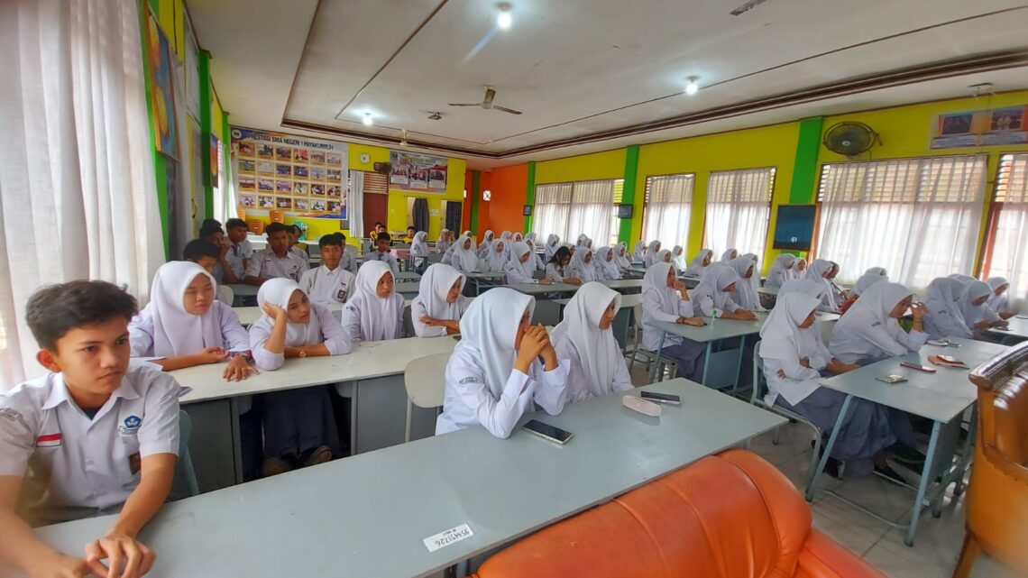Kunjungan Edukasi dan Promosi Departemen Matematika Universitas Negeri Padang Tahun 2025