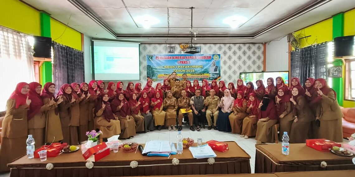 Pelaksanaan Kegiatan Penilaian Kinerja Kepala Sekolah (PKKS) Tahun 2025 di SMAN 1 Payakumbuh